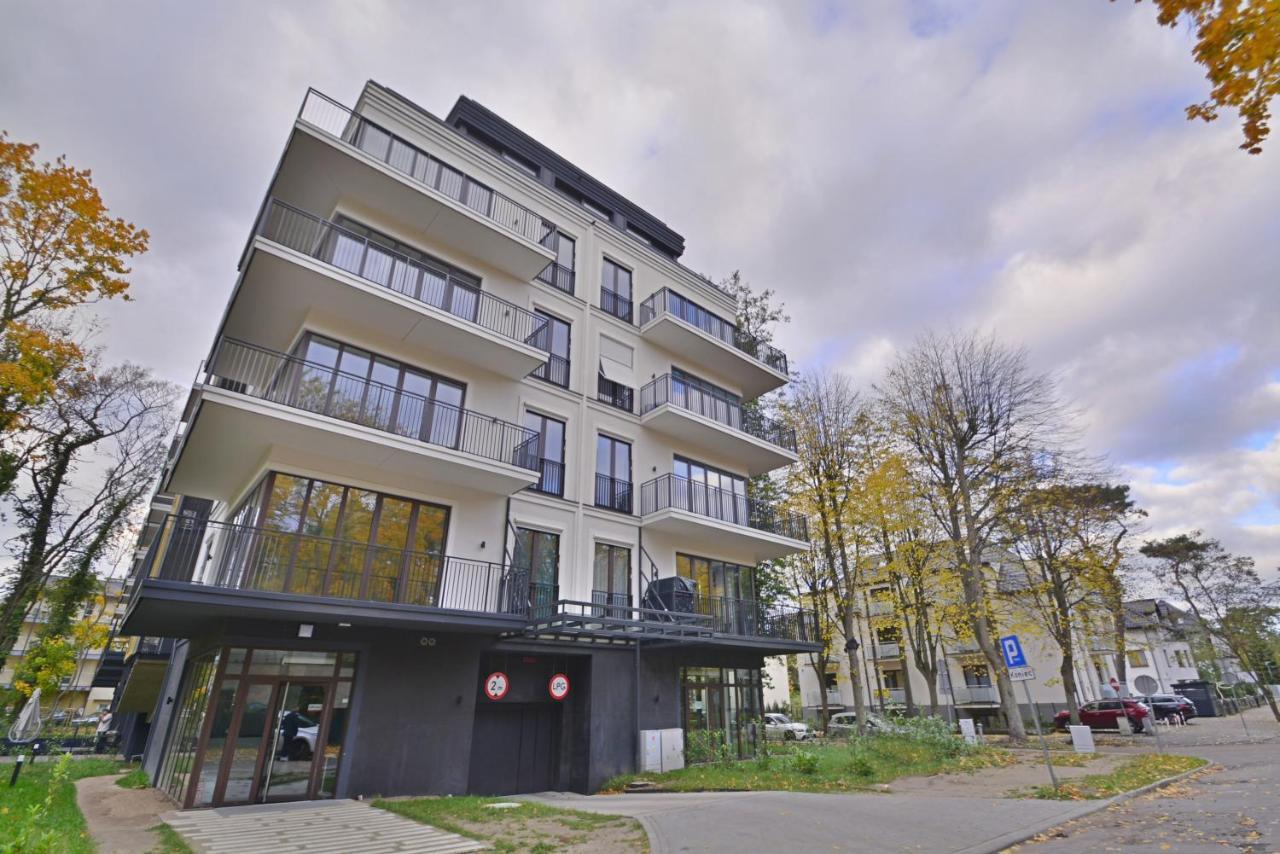 Osiedle Seaside Garden - Apartamenty Bryza Z Garazem, 100M Od Promenady Swinoujscie Exterior photo